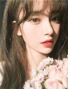 女主叫季悠悠男主叫君洛澍