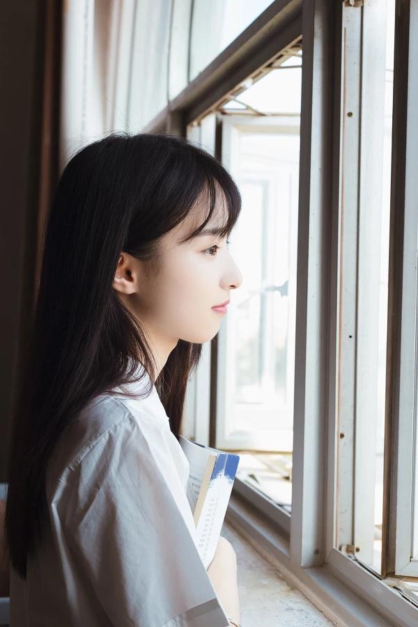窃玉生香主人公邵飞